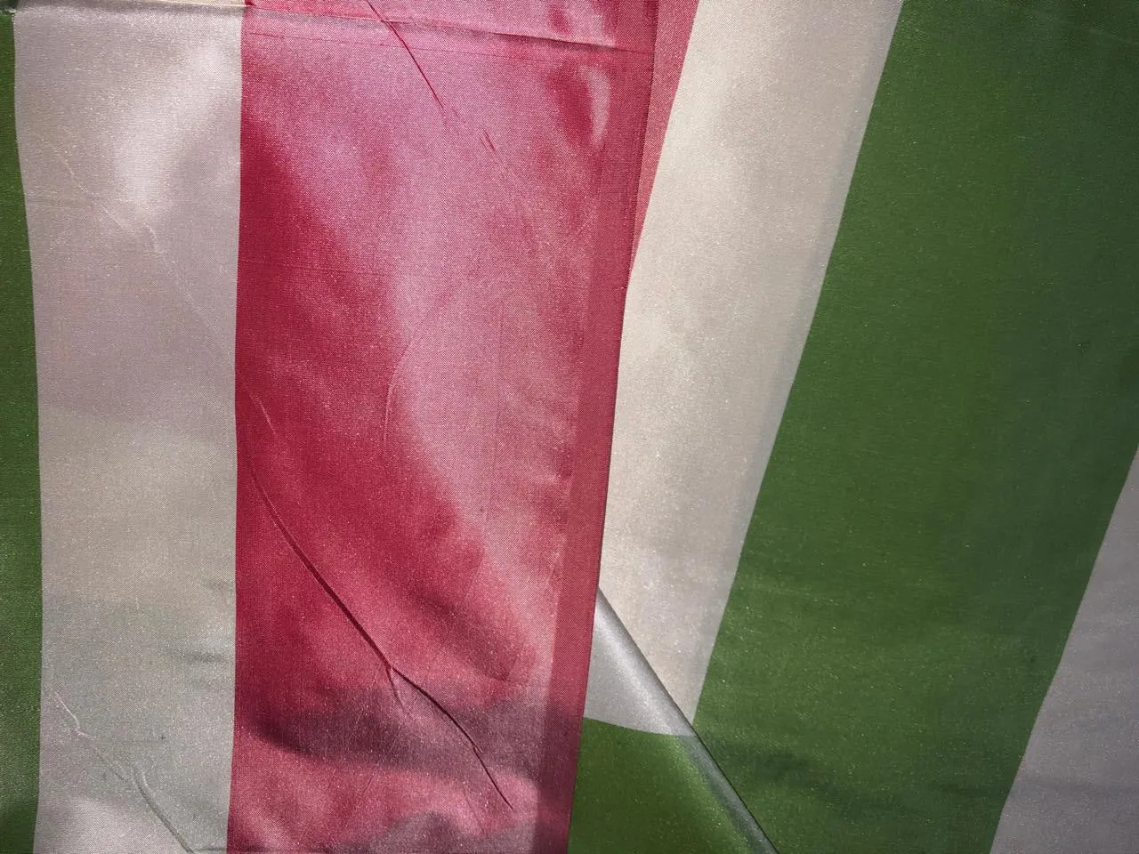 100% Pure Silk Taffeta Fabric SALMON PINK,CREAM AND GREEN stripe TAFS139[4] 54&quot; wide