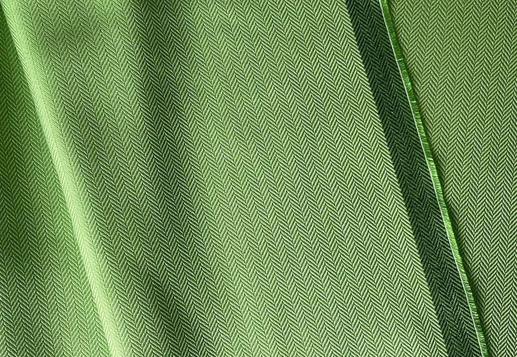 Elegant Fern Green Herringbone Silk & Cotton Suiting (Made in Spain)